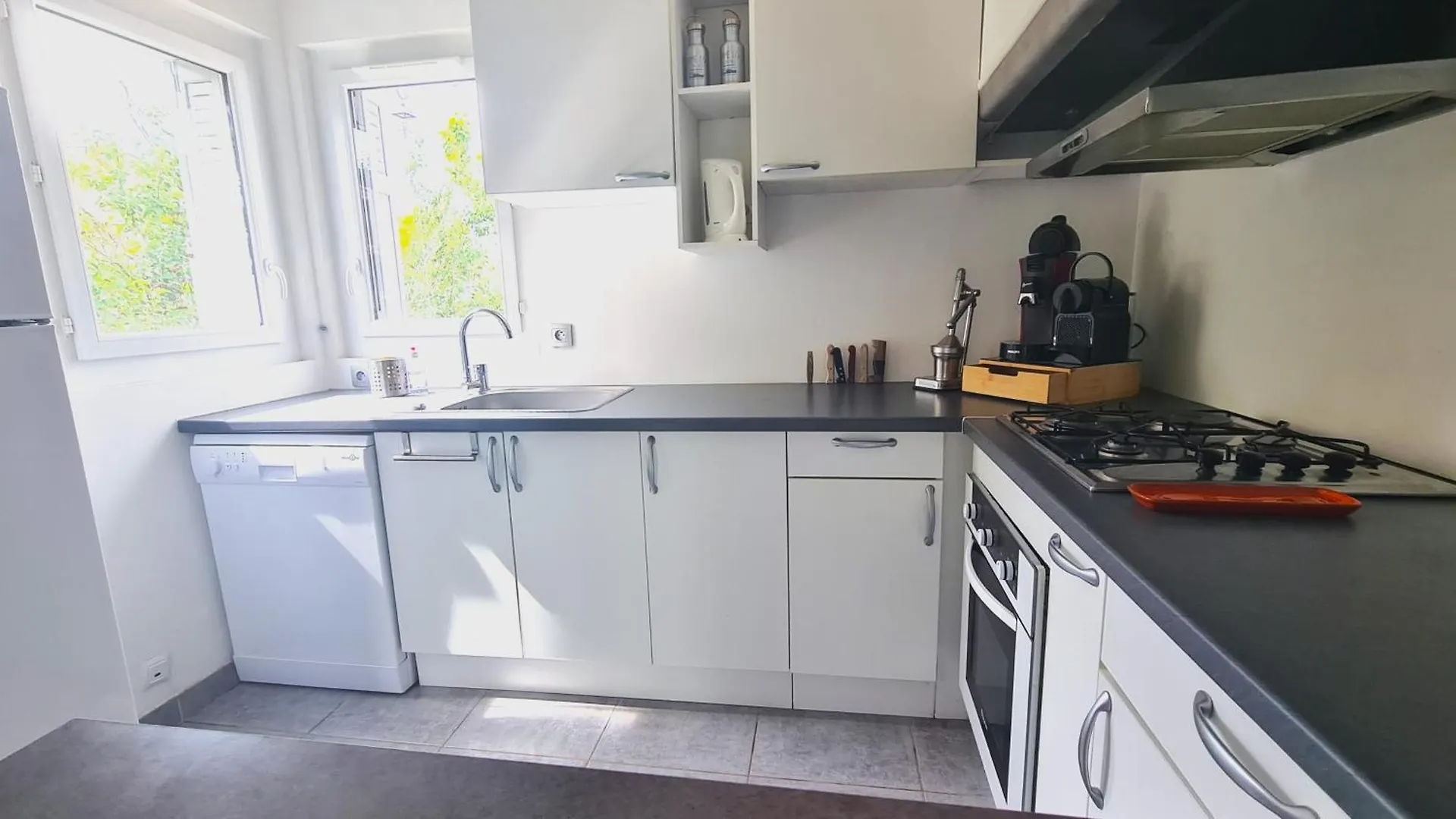 Jolie Villa Loc-Saisonniere - La Petite Cocagne Alleins